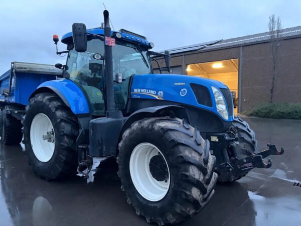 New Holland T7.235 Farm Tractor – 185 HP 4WD Agricultural Tractor 2016