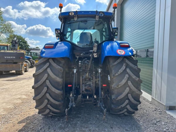 New Holland T7.250 Power Command Tractor – 250 HP Agricultural Tractor 2014