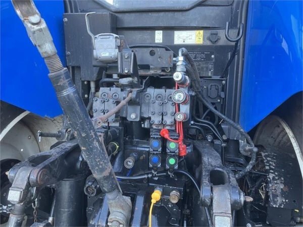 New Holland T7.270 Auto Command Tractor – 270 HP Agricultural Farm Tractor 2020