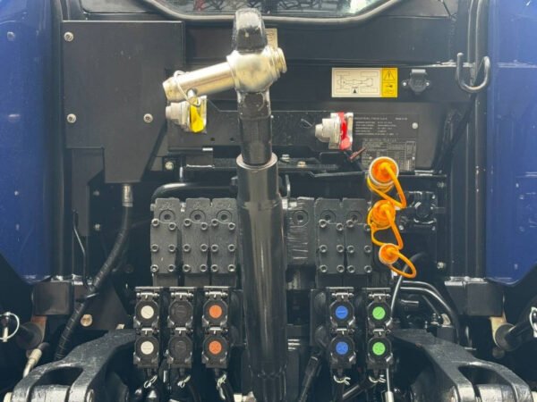 New Holland T7.270AC Tractor 2025 – Front Linkage, Air Brakes, 270HP Agricultural Tractor 