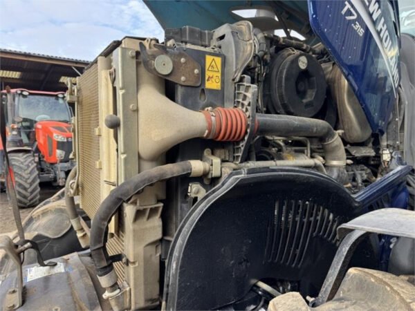 New Holland T7.315 Blue Power Auto Command Tractor – 313 HP Premium Agricultural Tractor 2016 New Holland T7.315 Blue Power Auto Command Tractor – 313 HP Premium Agricultural Tractor 2016