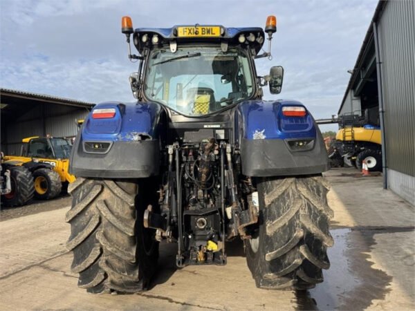 New Holland T7.315 Blue Power Auto Command Tractor – 313 HP Premium Agricultural Tractor 2016 New Holland T7.315 Blue Power Auto Command Tractor – 313 HP Premium Agricultural Tractor 2016