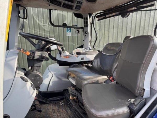 New Holland T7.315 Blue Power Auto Command Tractor – 313 HP Premium Agricultural Tractor 2016 New Holland T7.315 Blue Power Auto Command Tractor – 313 HP Premium Agricultural Tractor 2016