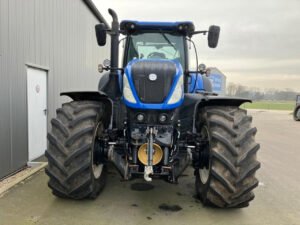 New Holland T7.315 Tractor – 313HP High-Performance Agricultural Farm Tractor 2017