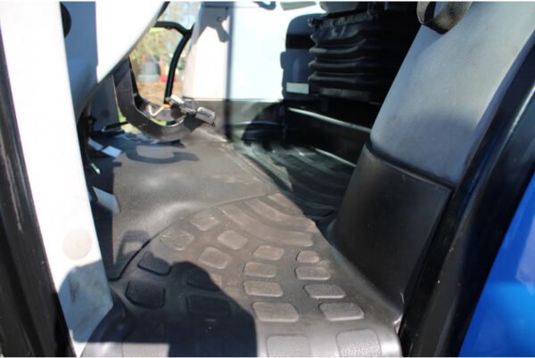 New Holland T7030 Farm Tractor – 156 HP 4WD Agricultural Tractor 2008 New Holland T7030 Farm Tractor – 156 HP 4WD Agricultural Tractor 2008