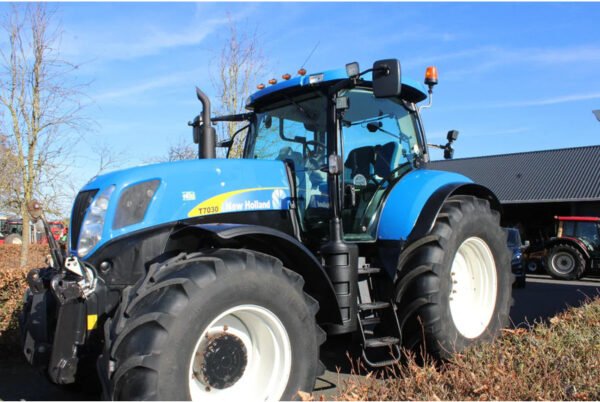 New Holland T7030 Farm Tractor – 156 HP 4WD Agricultural Tractor 2008 New Holland T7030 Farm Tractor – 156 HP 4WD Agricultural Tractor 2008