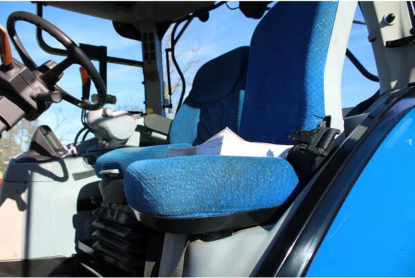 New Holland T7030 Farm Tractor – 156 HP 4WD Agricultural Tractor 2008 New Holland T7030 Farm Tractor – 156 HP 4WD Agricultural Tractor 2008