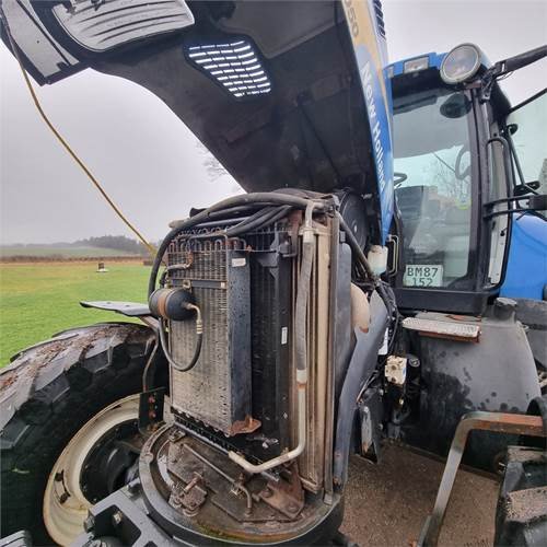 New Holland T8050 Class 5 Tractor – 320HP Heavy-Duty 4WD Agricultural Tractor 2010