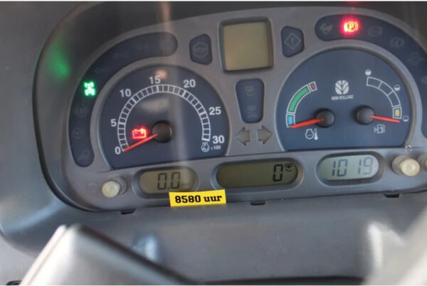 New Holland TL90A Farm Tractor – 90HP Turbo Diesel Agricultural Tractor 2005