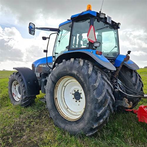 New Holland TM165 Tractor – 165HP 4WD Agricultural Farm Tractor 2000