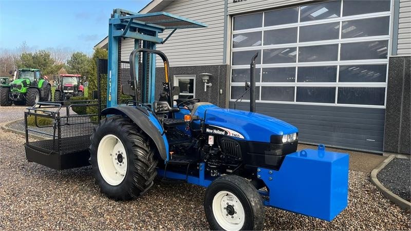 New Holland TN55D MED Byggelift Tractor – 53HP Agricultural Utility Tractor 2003