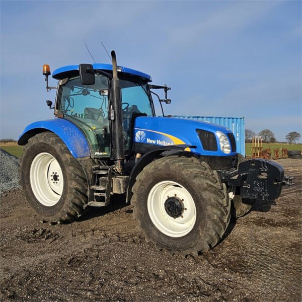 New Holland TS135A Plus Farm Tractor – 135 HP Agricultural Powerhouse 2006