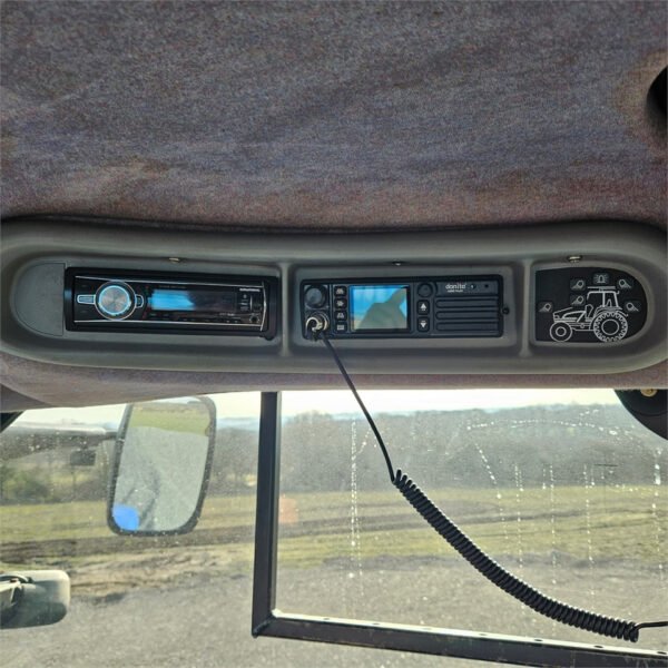 New Holland TS135A Plus Farm Tractor – 135 HP Agricultural Powerhouse 2006