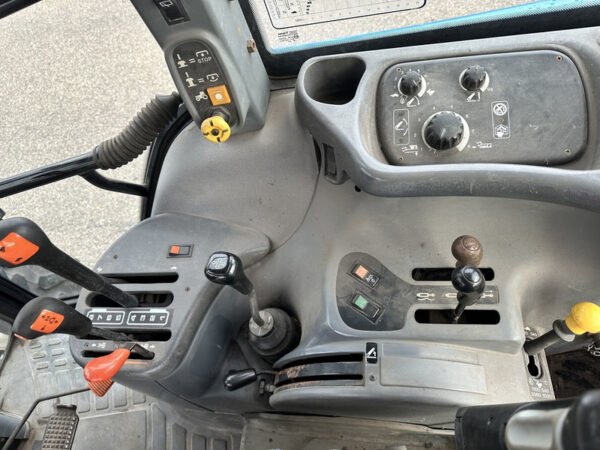 New Holland TS90 Tractor – 90HP Diesel Farm Tractor (2WD/4WD) 1999