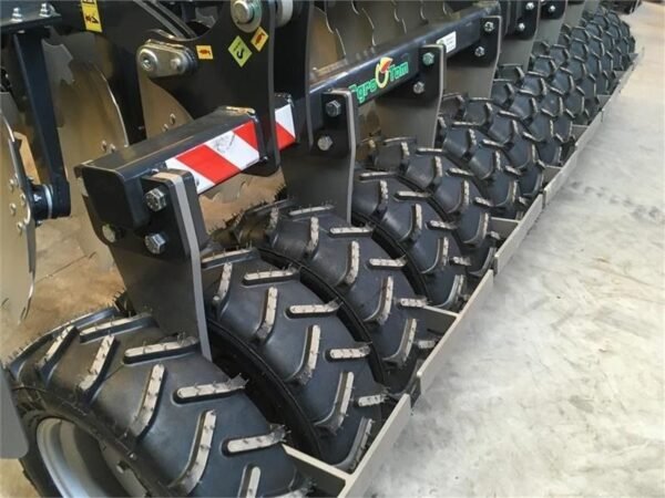 2026 Agro-Tom 4 m Trailed Disc Harrow with Drag Plank – Heavy-Duty Soil Tillage Equipment