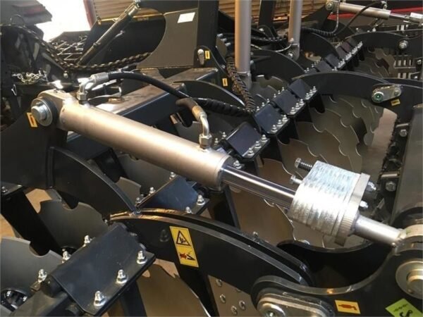 2026 Agro-Tom 4 m Trailed Disc Harrow with Drag Plank – Heavy-Duty Soil Tillage Equipment