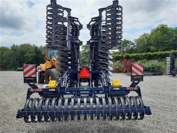 2026 Agro-Tom 6 Meter Disc Harrow – Heavy-Duty Hydraulic Soil Preparation Implement