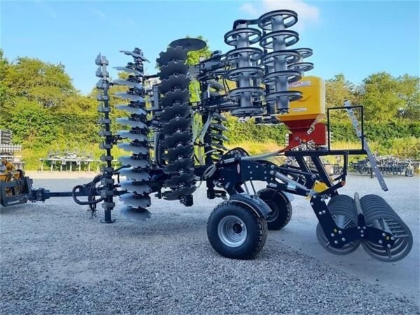 2026 Agro-Tom 6 Meter Disc Harrow HD Model – Heavy-Duty Hydraulic Folding Tillage Equipment