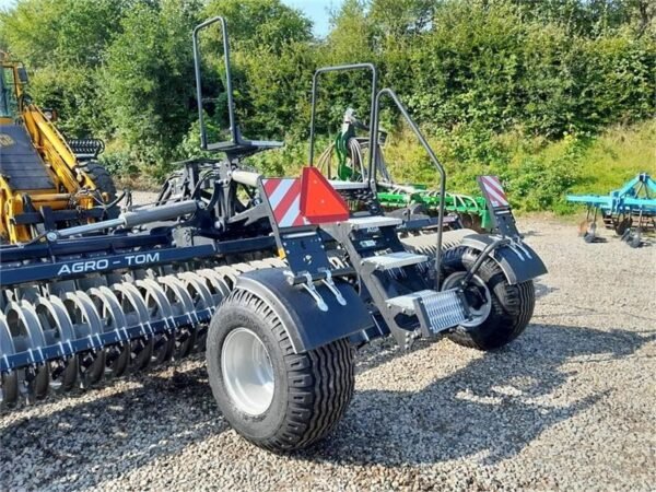 2026 Agro-Tom ATHL 6 m Disc Harrow – Heavy-Duty Hydraulic Folding Soil Cultivator