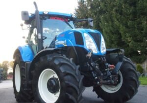 New Holland T7.185 Tractor 2013 – Auto Command CVT High-Performance Farm Tractor