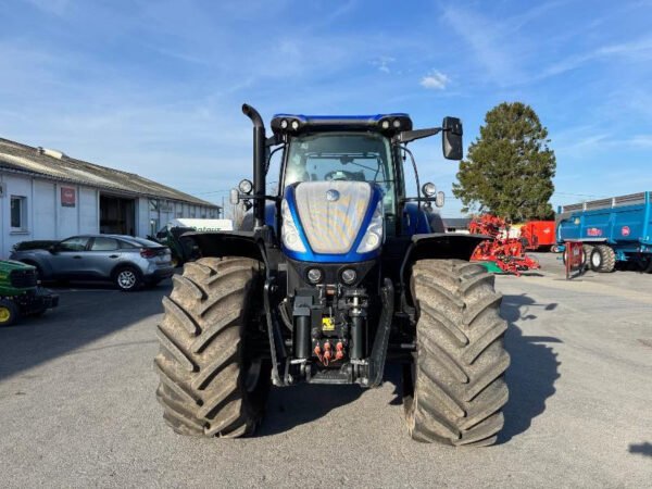 2023 New Holland T7.245 AC Tractor – 245HP High-Performance 4WD Farm Tractor