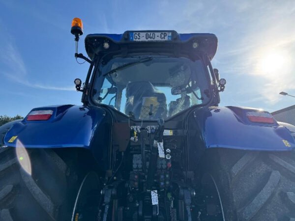 2023 New Holland T7.245 AC Tractor – 245HP High-Performance 4WD Farm Tractor