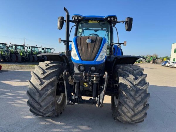 2016 New Holland T7.260 PC Tractor – 260HP High-Performance Agricultural Machine