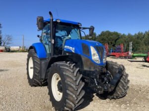 2016 New Holland T7.210 Farm Tractor – 210HP 4WD High-Performance Agricultural Machine