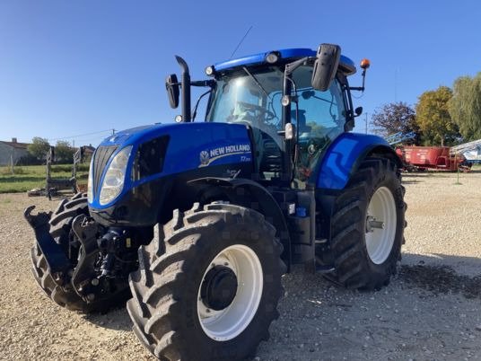 2016 New Holland T7.210 Farm Tractor – 210HP 4WD High-Performance Agricultural Machine