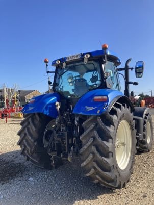 2016 New Holland T7.210 Farm Tractor – 210HP 4WD High-Performance Agricultural Machine