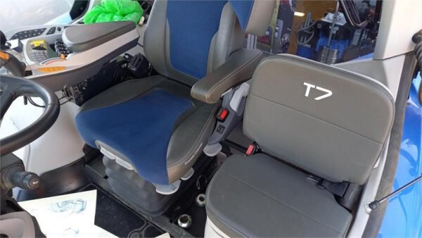2024 New Holland T7.315 HD Tractor – High-Power Precision Farming Tractor