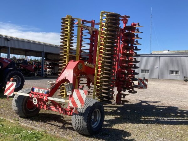 2016 Pottinger Disc Harrow (Dechaumeur) – High-Performance Soil Cultivation Equipment