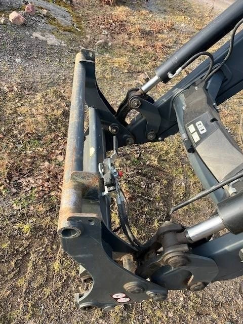 alo-quicke-q784597bb0f.jpg 2015 Ålö Quicke Q78 Agriculture Front Loaders — Machinery Depot Pro