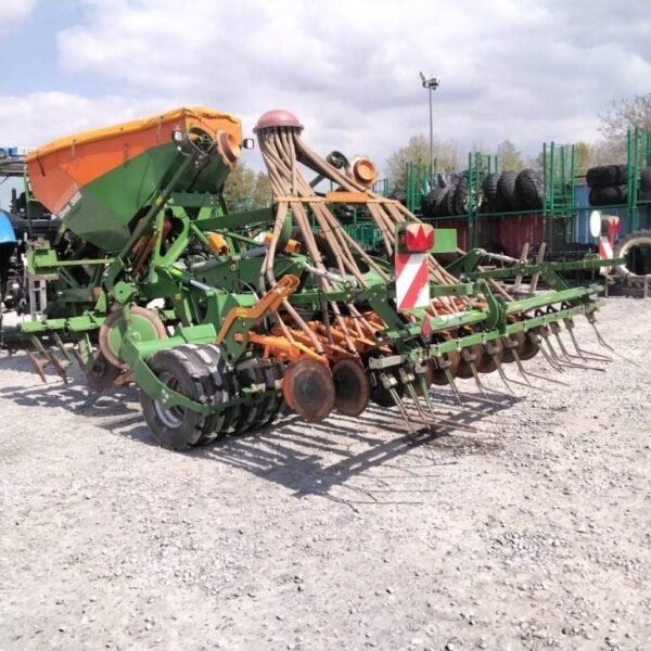 amazone-cirrus-3002c6e16fec.jpg 2012 Amazone CIRRUS 3002 Agri Drills — Machinery Depot Pro