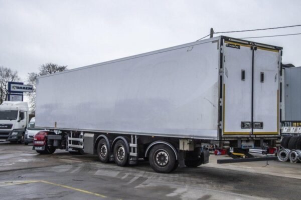 asca-carrier-1850-mt-cloisoncf82705c-2.jpg 2011 Asca CARRIER 1850 MT+CLOISON+ESS Semitemperaturetrailers — Machinery Depot Pro