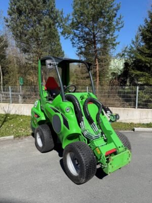 2025 Avant 530 Multipurpose Loaders — Machinery Depot Pro