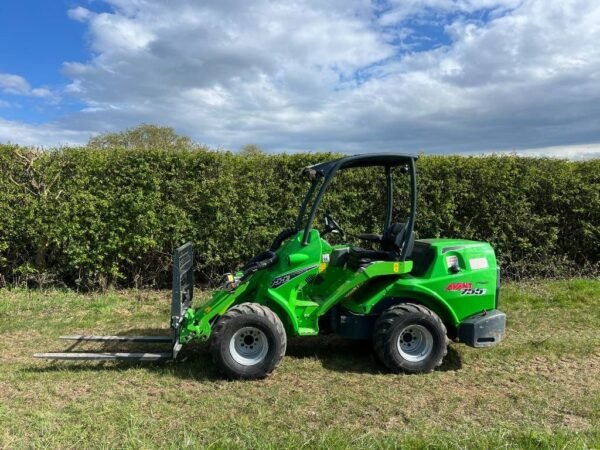 avant-755-i0acac5cd.jpg 2021 Avant 755 i Mini Loaders — Machinery Depot Pro