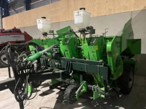 avr-ceres-450-h3aa33fcf.jpg 2017 AVR Ceres 450 H Potatoplanters — Machinery Depot Pro