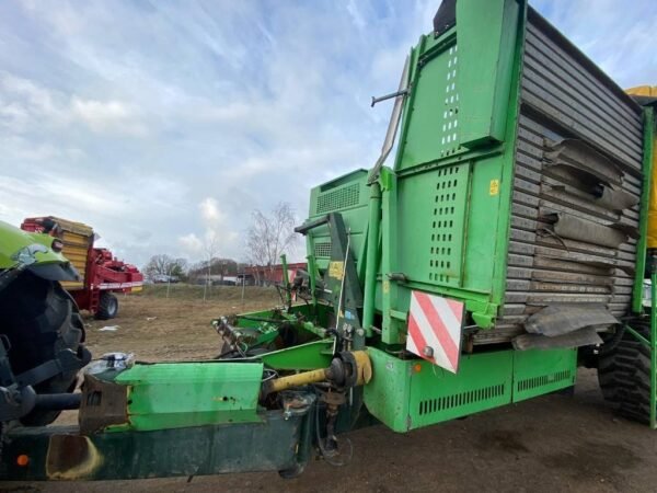 2004 AVR Spirit 8200 Potato Harvesters â€” Machinery Depot Pro
