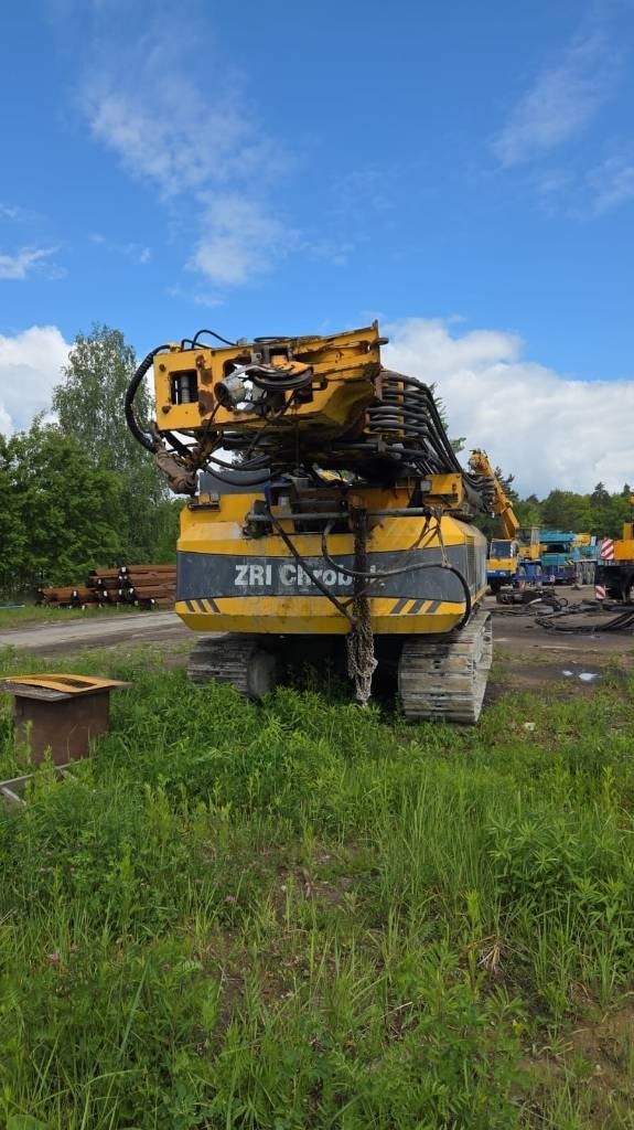 2002 Bauer RTG 16T Vibratorypiledrivers â€” Machinery Depot Pro