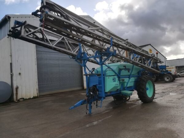 2005 Berthoud MAXXOR 40 Sprayers â€” Machinery Depot Pro