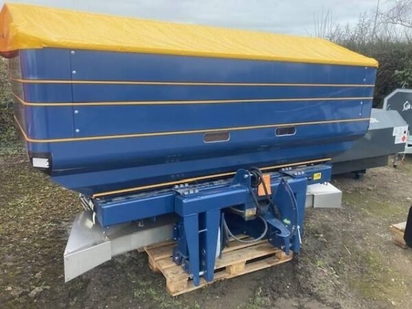 bogballe-m35w-broadcaster6a120b5b.jpg 2025 Bogballe M35W Mineralspreaders — Machinery Depot Pro