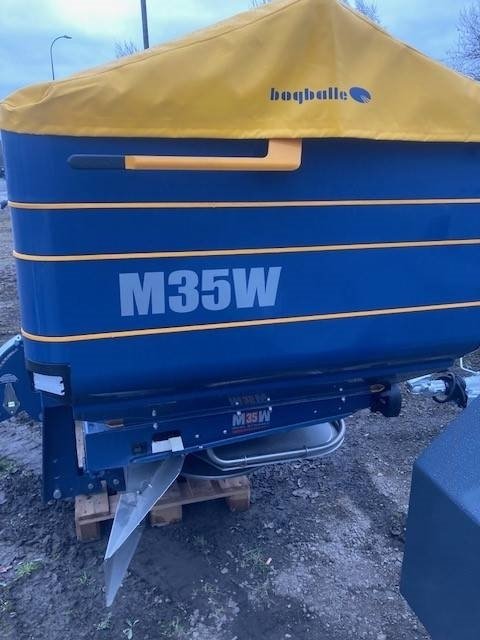 bogballe-m35w-broadcastera540333c.jpg 2025 Bogballe M35W Mineralspreaders — Machinery Depot Pro