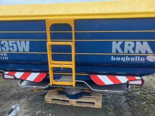 bogballe-m35w-broadcasteref417d11.jpg 2025 Bogballe M35W Mineralspreaders — Machinery Depot Pro
