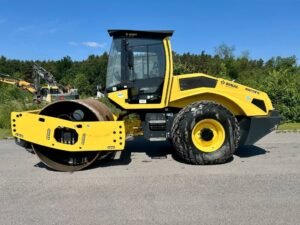 2022 Bomag BW 213 D-5 Rollers Compactors — Machinery Depot Pro