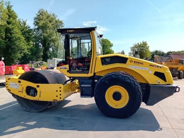 2016 Bomag BW 213 D-5 Soilcompactors — Machinery Depot Pro
