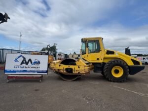 bomag-bw-216-d-h-4de53b52d.jpg 2015 Bomag BW 216 D H-4 Rollers Compactors — Machinery Depot Pro
