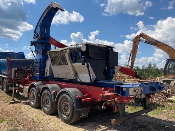Bruks DM 805 Wood Chippers â€” Machinery Depot Pro