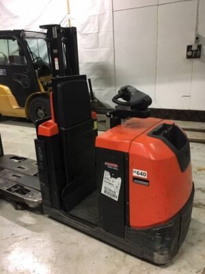 bt-ose-250-p9c1ecfc4.jpg 2012 BT OSE 250 P Low Order Pickers — Machinery Depot Pro