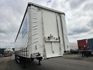 burg-bpo-12-27-srnxx-specialcd0d0426-1.jpg 2009 Burg BPO-12-27 Semi Curtain Sider Trailers — Machinery Depot Pro